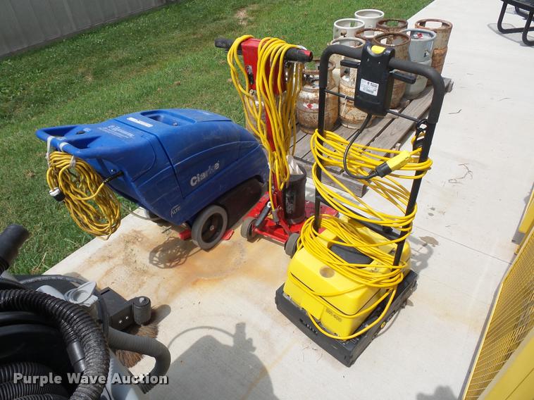 image for item BG9509 Floor cleaning equipment