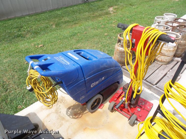 image for item BG9509 Floor cleaning equipment