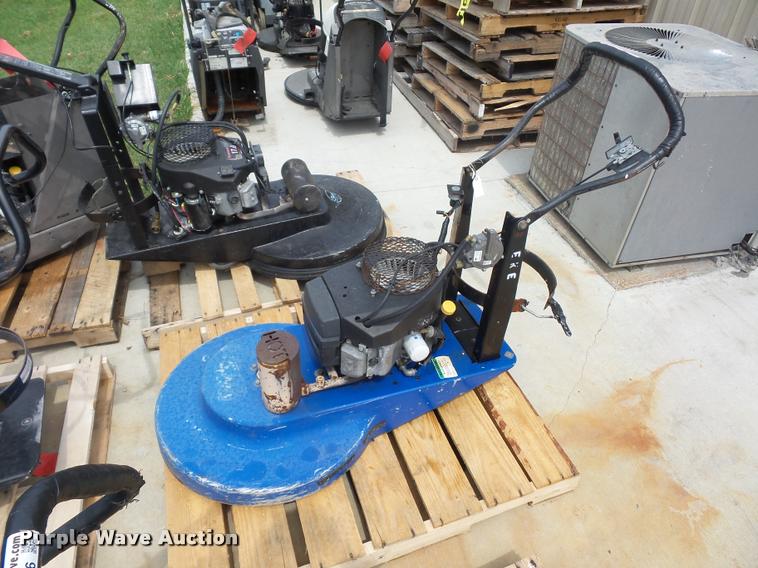 image for item BG9514 (4) floor burnishers