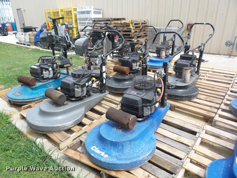 image for item BG9516 (4) floor burnishers