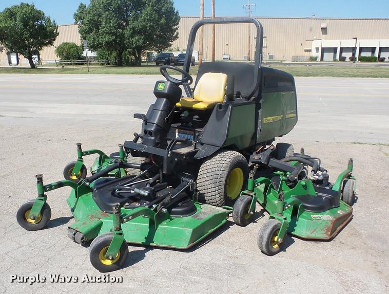 image for item BI9641 John Deere 1600 Series II wide area mower