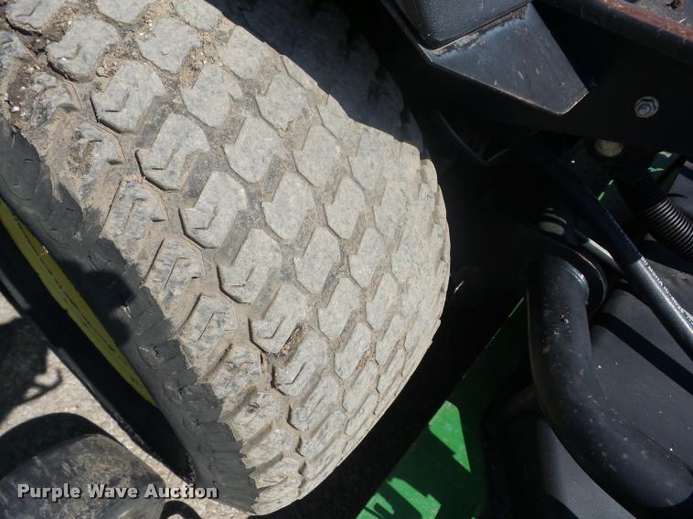 image for item BI9641 John Deere 1600 Series II wide area mower