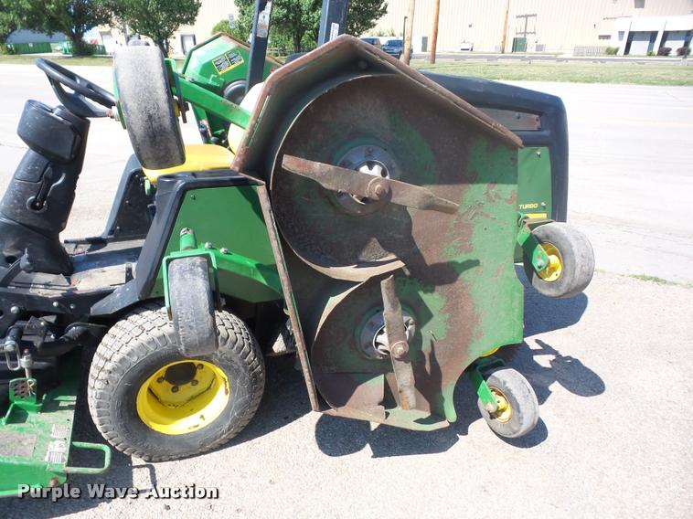 image for item BI9641 John Deere 1600 Series II wide area mower