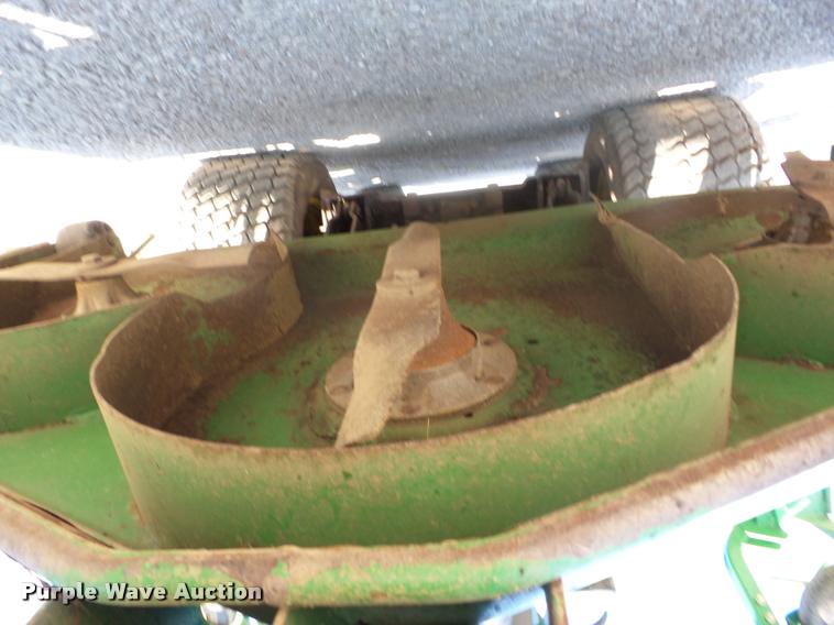 image for item BI9641 John Deere 1600 Series II wide area mower