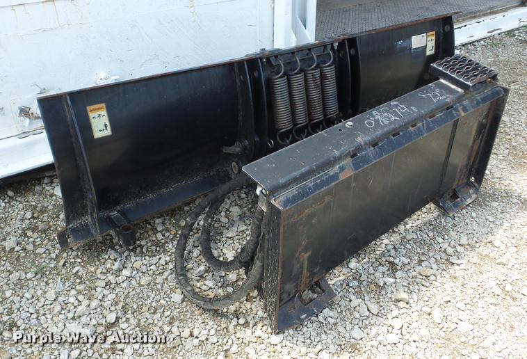 image for item BI9646 Caterpillar 177-1989 push blade