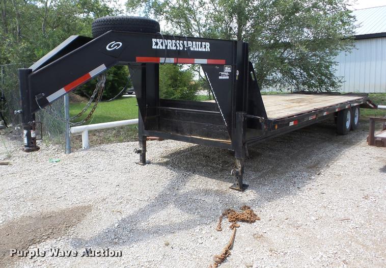 image for item BI9649 2013 T&B Weling and Trailers Express equipment trailer