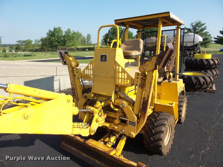 image for item BV9111 1996 Ditch Witch 3610 trencher