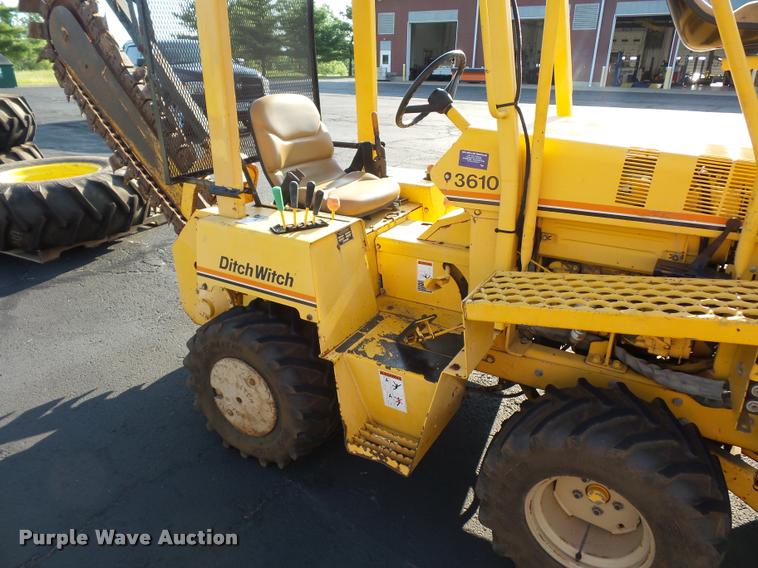 image for item BV9111 1996 Ditch Witch 3610 trencher