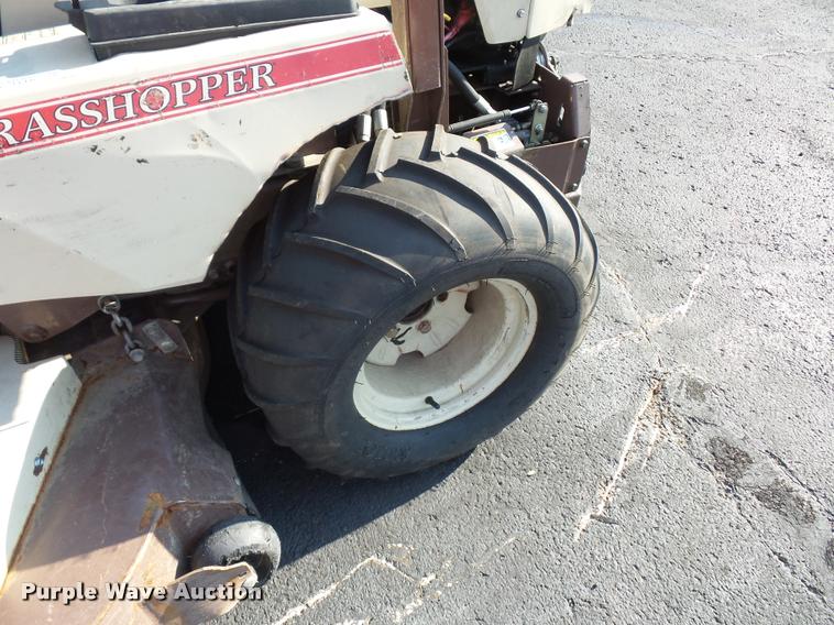 image for item BV9116 Grasshopper 325D ZTR lawn mower