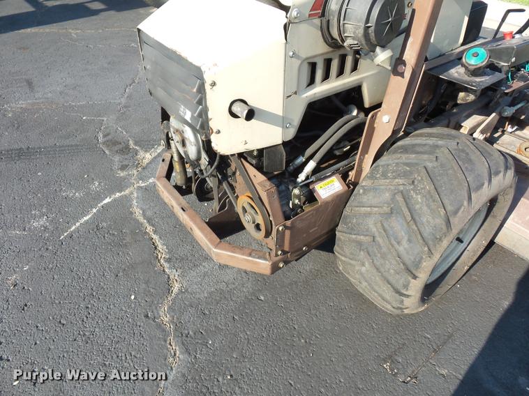 image for item BV9116 Grasshopper 325D ZTR lawn mower