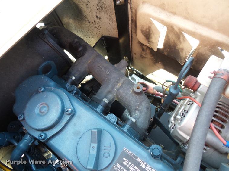 image for item BV9116 Grasshopper 325D ZTR lawn mower