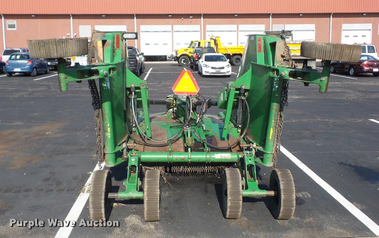 image for item BV9121 John Deere CX15 batwing rotary mower