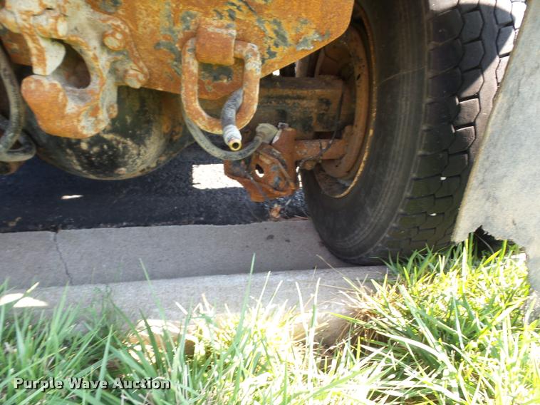 image for item BV9124 2011 International WorkStar 7500 dump truck