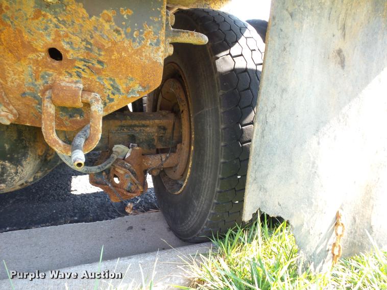 image for item BV9124 2011 International WorkStar 7500 dump truck