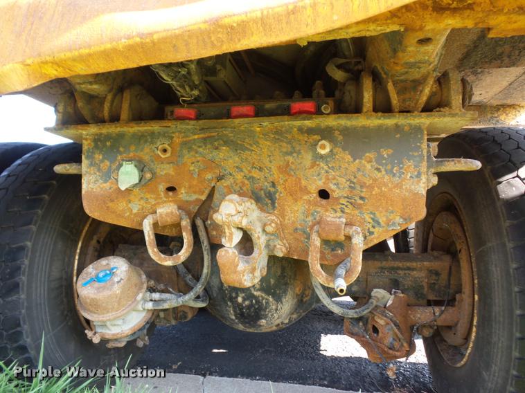 image for item BV9124 2011 International WorkStar 7500 dump truck