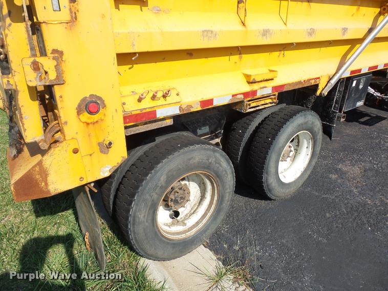 image for item BV9124 2011 International WorkStar 7500 dump truck