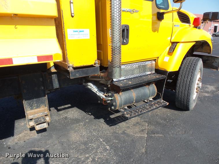 image for item BV9124 2011 International WorkStar 7500 dump truck