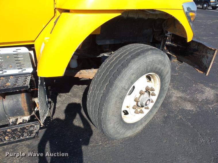 image for item BV9124 2011 International WorkStar 7500 dump truck