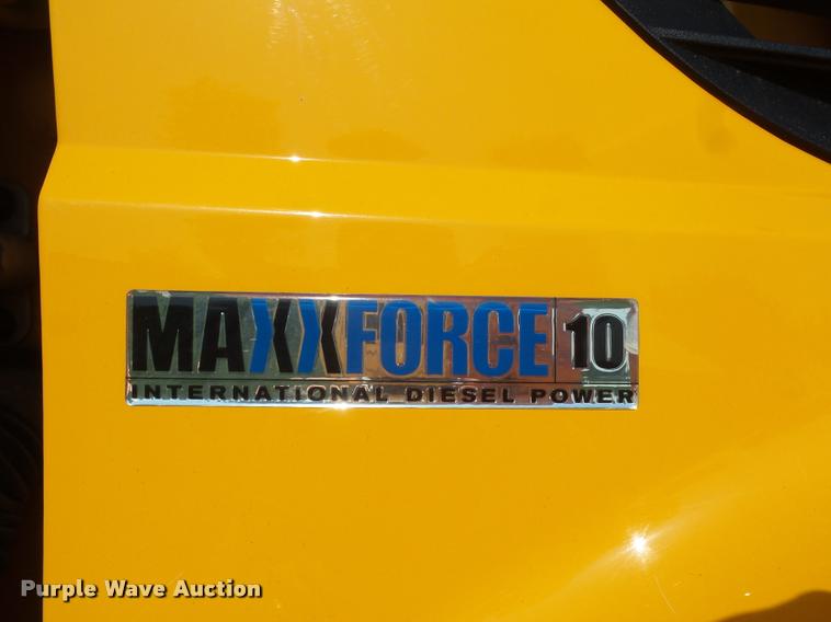 image for item BV9124 2011 International WorkStar 7500 dump truck