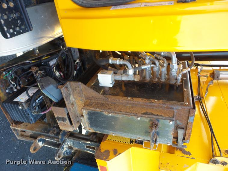 image for item BV9124 2011 International WorkStar 7500 dump truck