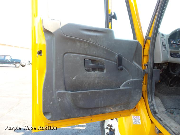 image for item BV9124 2011 International WorkStar 7500 dump truck