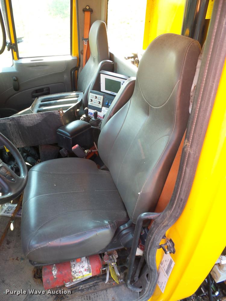 image for item BV9124 2011 International WorkStar 7500 dump truck