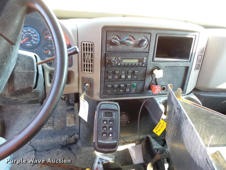 image for item BV9124 2011 International WorkStar 7500 dump truck