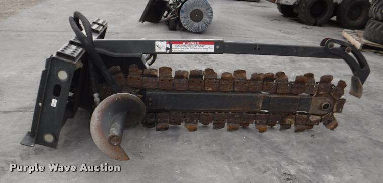 image for item BY9810 2011 Bobcat LT313 skid steer trencher