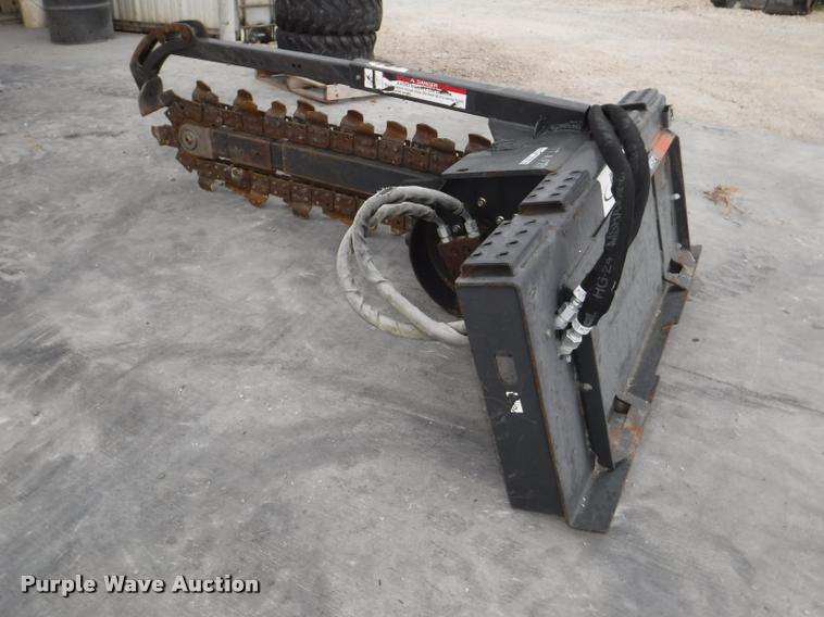 image for item BY9810 2011 Bobcat LT313 skid steer trencher