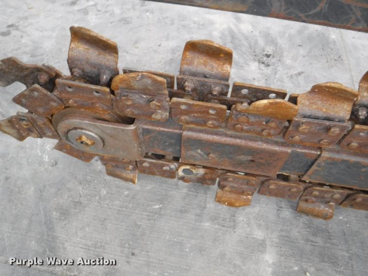 image for item BY9810 2011 Bobcat LT313 skid steer trencher