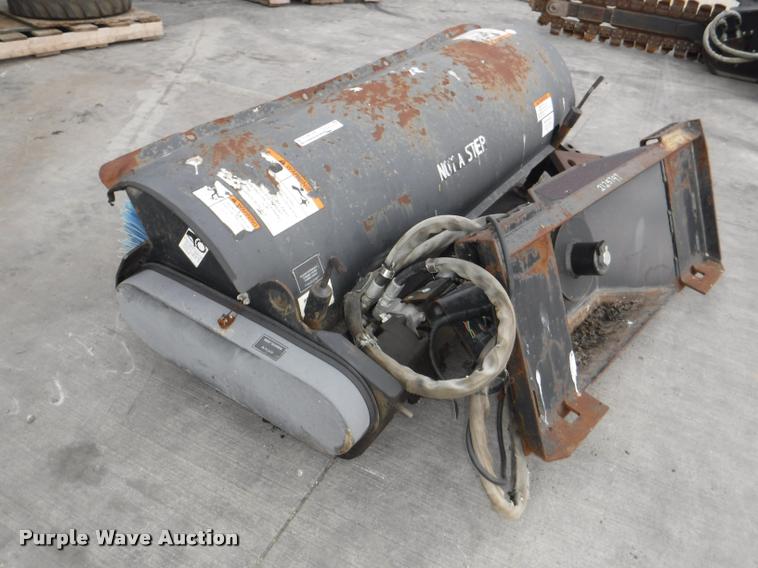 image for item BY9814 Melroe skid steer broom