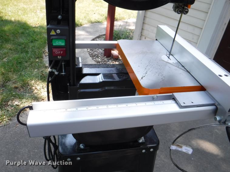 image for item BY9830 2013 Grizzly Deluxe bandsaw