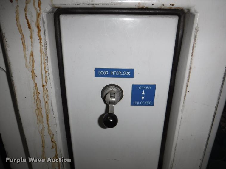 image for item BY9834 1995 Bauer UNII19-E3 air compressor