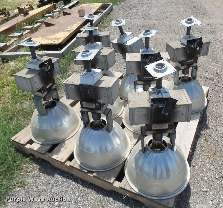 image for item CA9008 (8) overhead shop lights