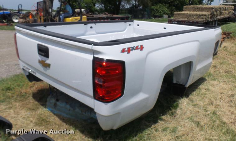 image for item CA9011 2015 Chevrolet Silverado pickup truck bed