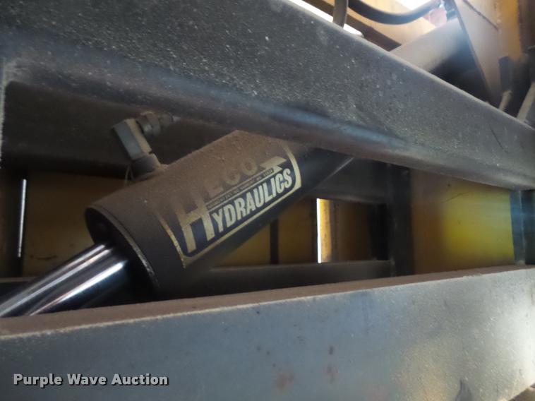 image for item DA1650 GPI M72 cardboard baler