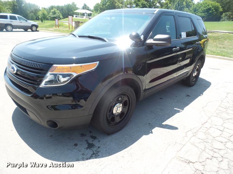 image for item DA1662 2013 Ford Explorer Police Interceptor SUV