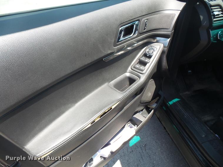 image for item DA1662 2013 Ford Explorer Police Interceptor SUV