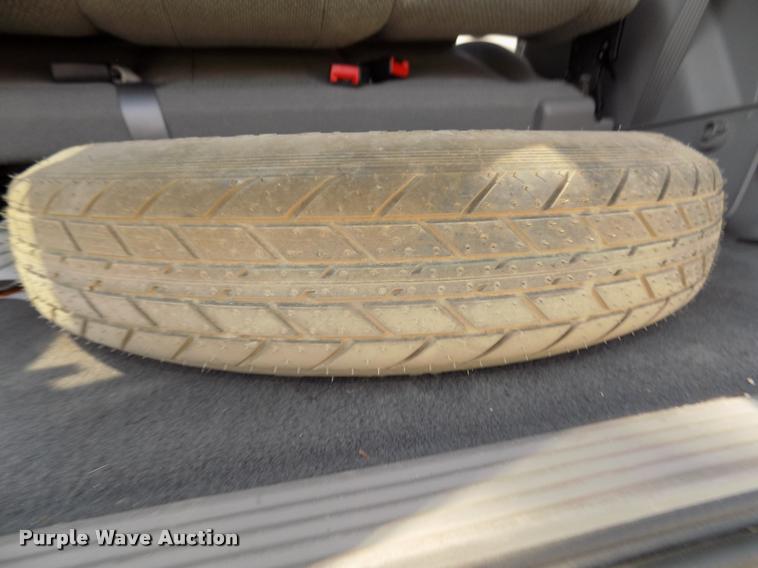 image for item DA3048 2003 Ford Windstar LX van