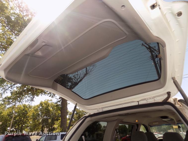 image for item DA3048 2003 Ford Windstar LX van