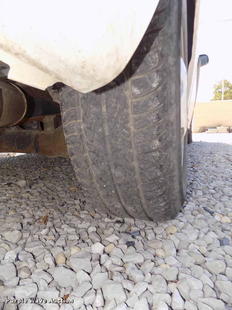 image for item DA3048 2003 Ford Windstar LX van