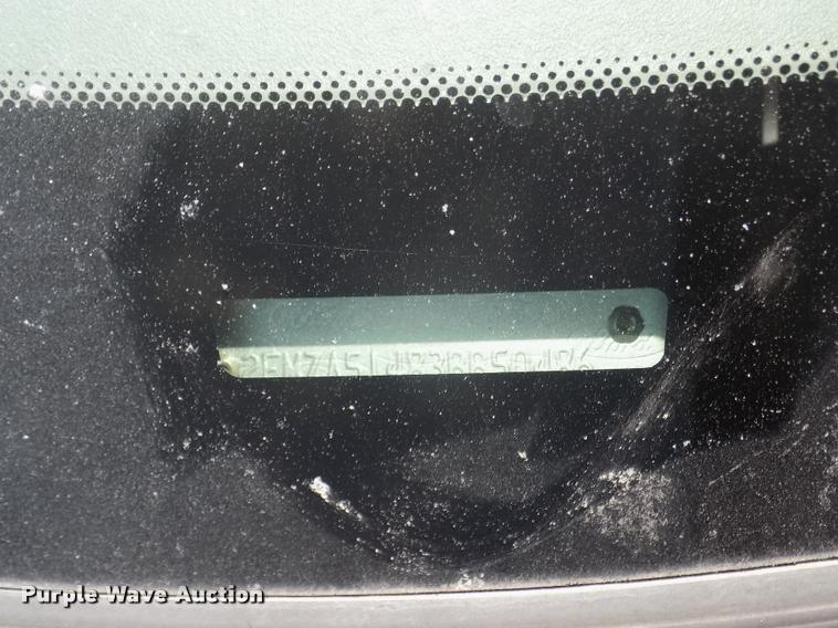 image for item DA3048 2003 Ford Windstar LX van