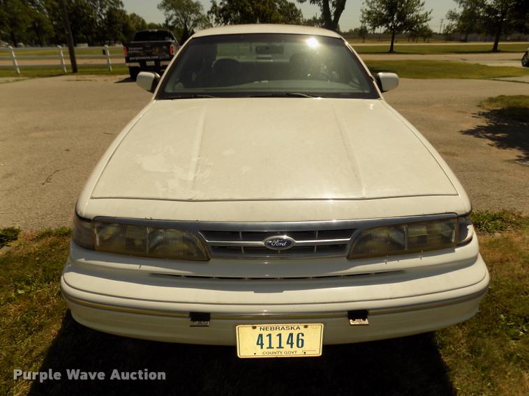 image for item DA3049 1997 Ford Crown Victoria Police Interceptor