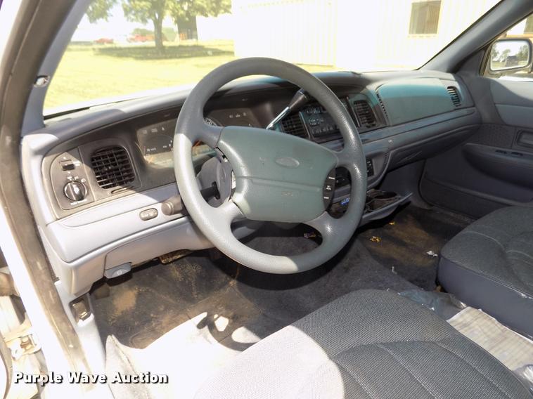 image for item DA3049 1997 Ford Crown Victoria Police Interceptor