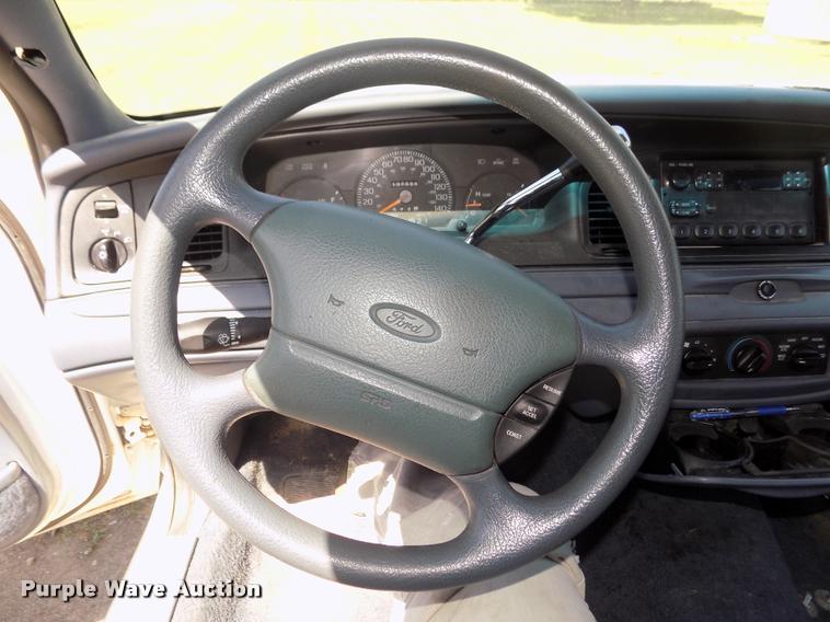 image for item DA3049 1997 Ford Crown Victoria Police Interceptor