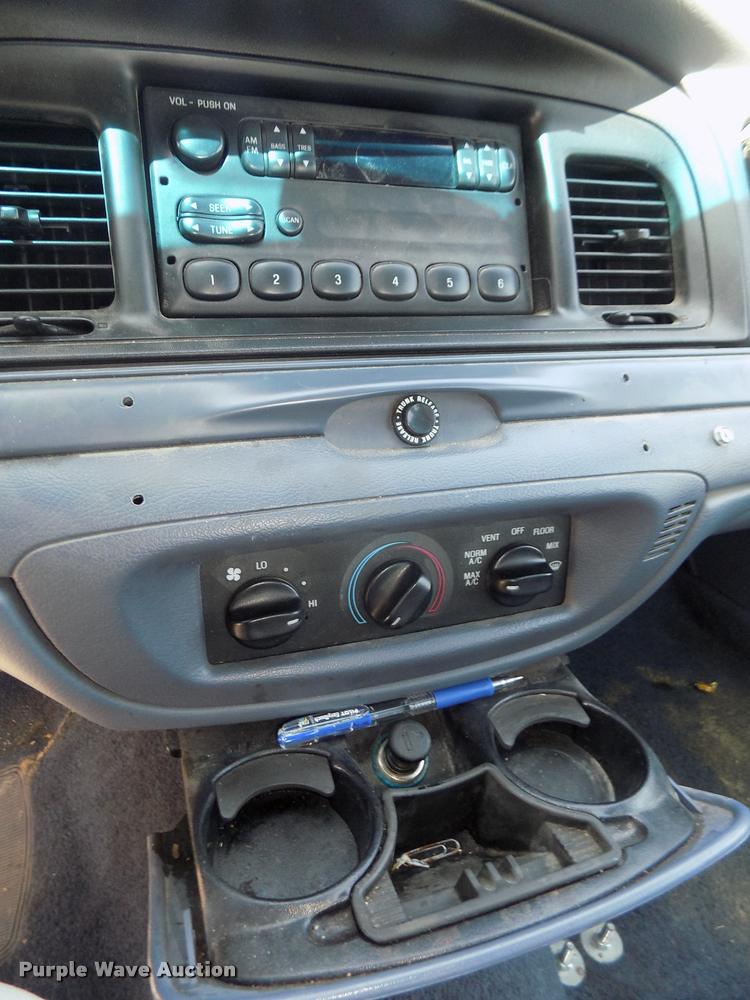 image for item DA3049 1997 Ford Crown Victoria Police Interceptor