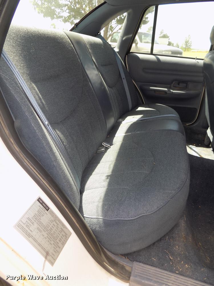 image for item DA3049 1997 Ford Crown Victoria Police Interceptor