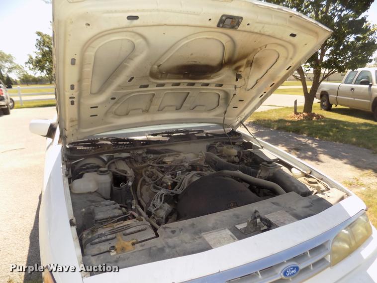 image for item DA3049 1997 Ford Crown Victoria Police Interceptor