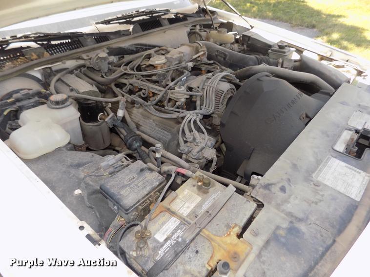 image for item DA3049 1997 Ford Crown Victoria Police Interceptor