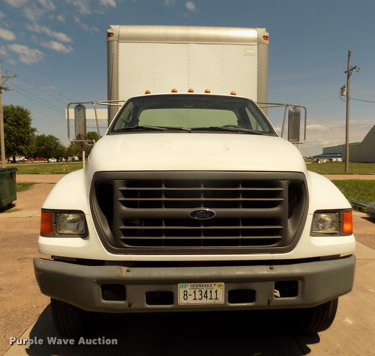 image for item DA3067 2000 Ford F650 Super Duty XL box truck